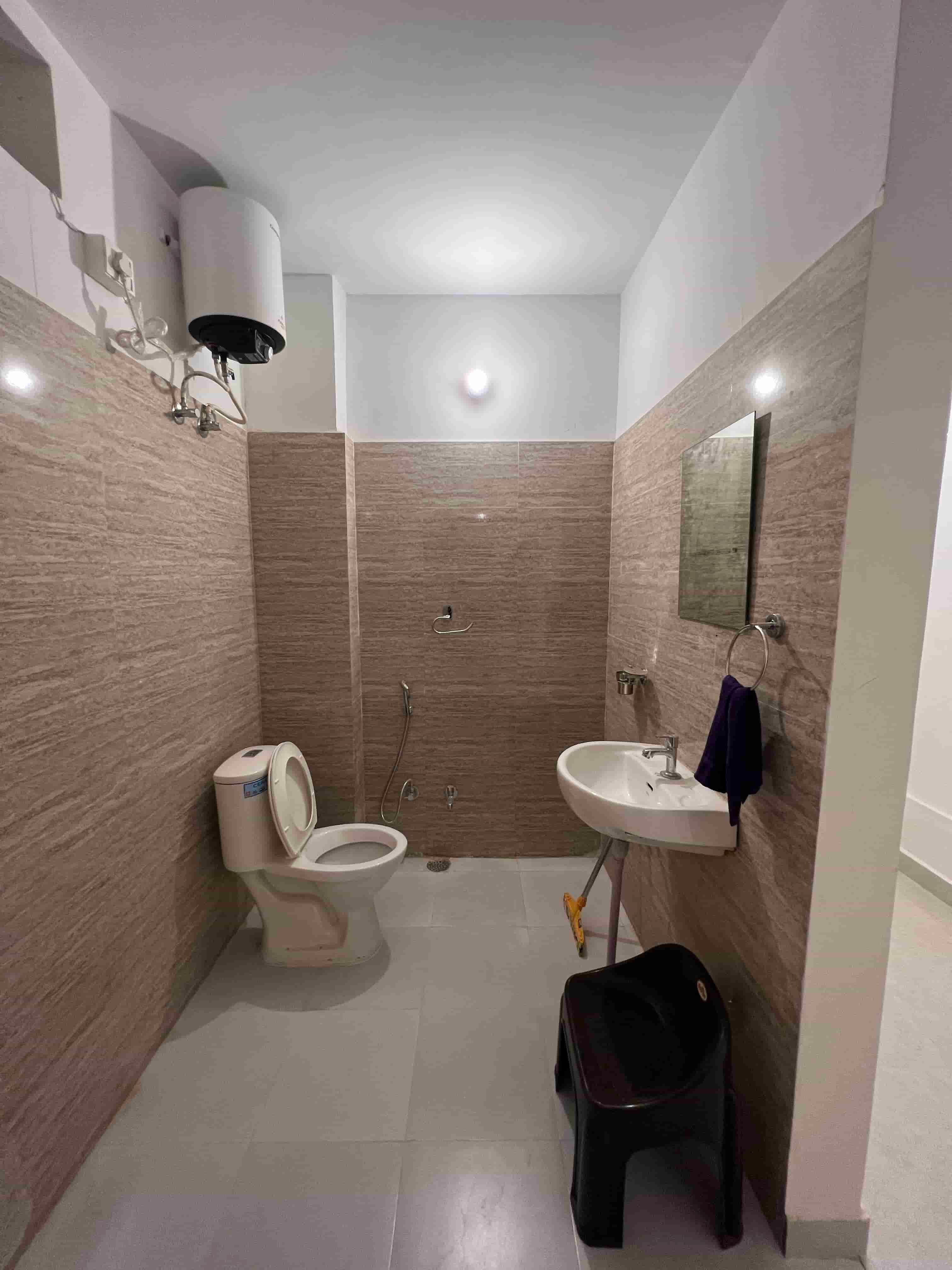 Main Image 6